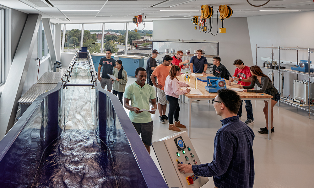 <p>Labs, including rapid prototyping, pilot manufacturing, urban and coastal water systems, and intelligent transportation systems, and more, promote student participation in applied research with industry partners to solve real world problems. </p>
