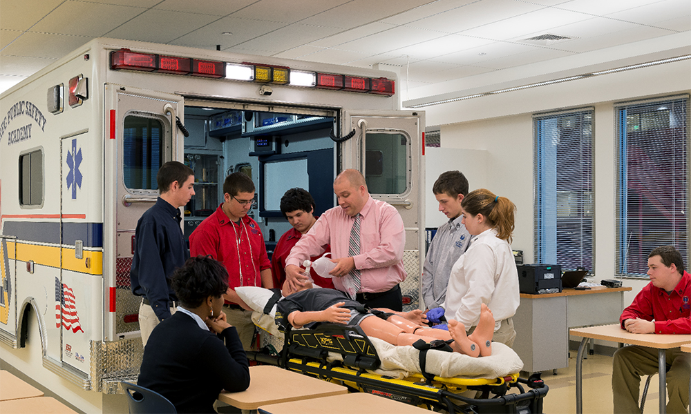 <p>A real ambulance provides a virtual environment for future Emergency Response Technicians.</p>

