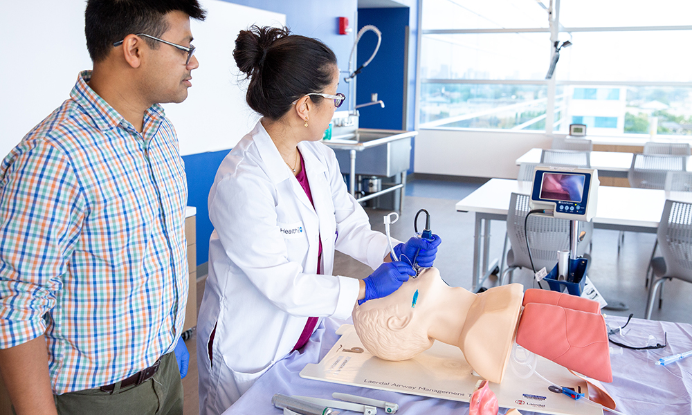 <p>The space is divisible and features two utility sinks, AV technology, a camera, and flexible furniture to support a variety of configurations.</p>
