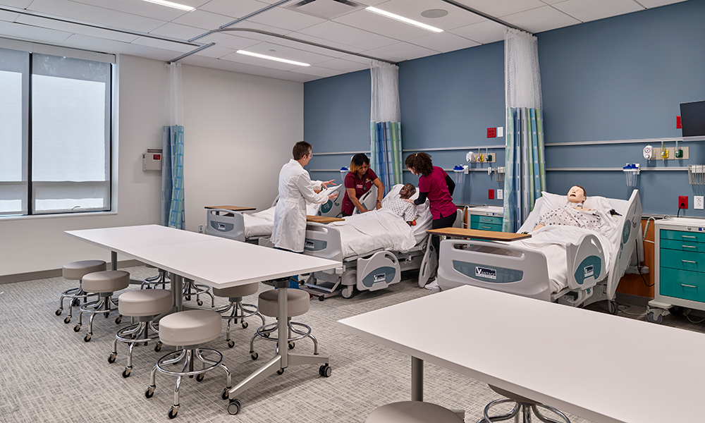 <p>The Bedside Skills Lab offers an immersive clinical environment where students practice core patient care skills. Equipped with high-fidelity mannequins and fully functioning headwalls, the lab enables learners to develop proficiency in bedside procedures before transitioning to real healthcare settings.</p>
